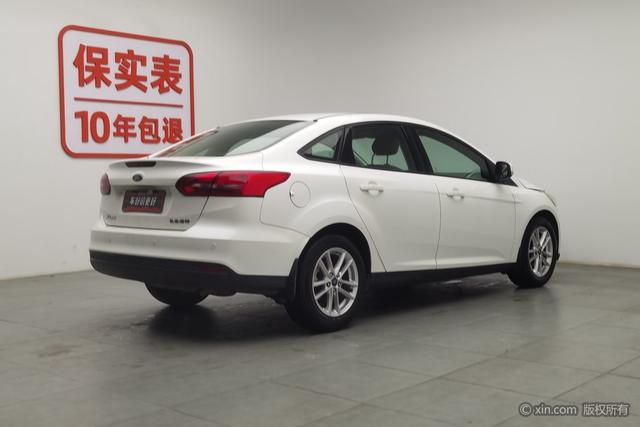 Ford Focus 2015 car image #3