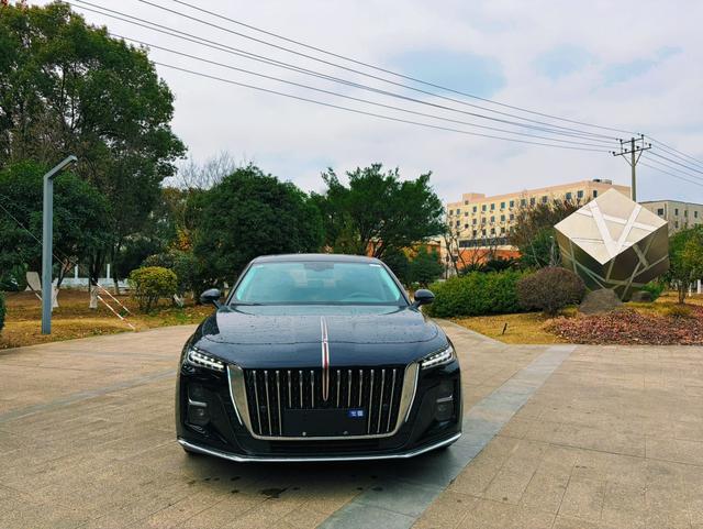 HongQi H5 2023 car image #3