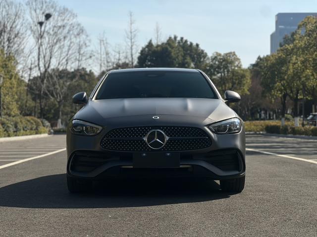 Mercedes-Benz C Class 2023 car image #3