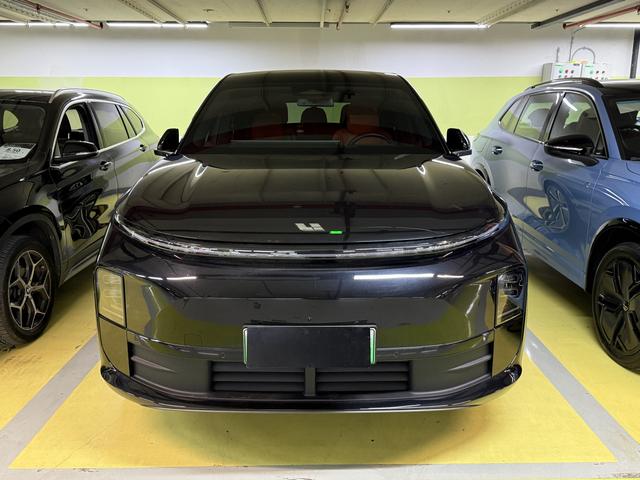 Li L6 2025 car image #3