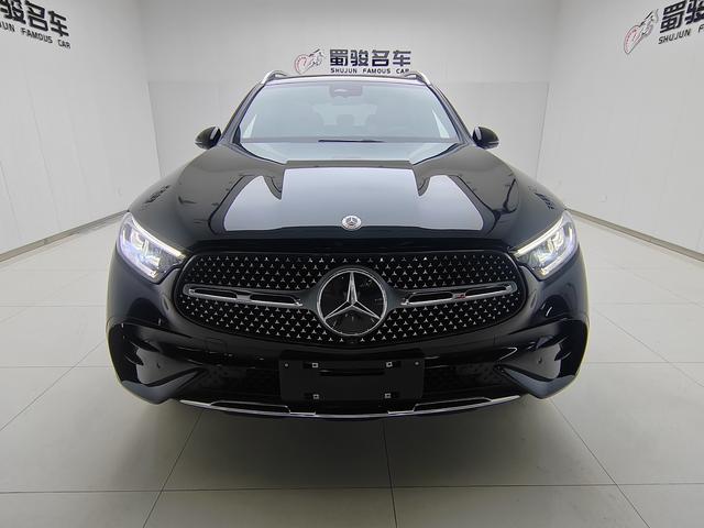 Mercedes-Benz GLC Class 2023 #3 Mercedes-Benz GLC Class 2023 car image #3