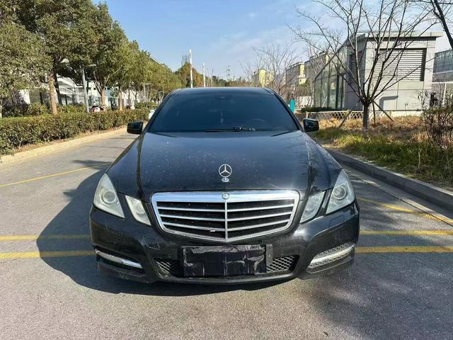 Mercedes-Benz E Class 2011 #3 Mercedes-Benz E Class 2011 car image #3