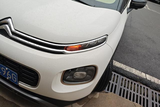 Citroen C4 AIRCROSS 2021 car image #3