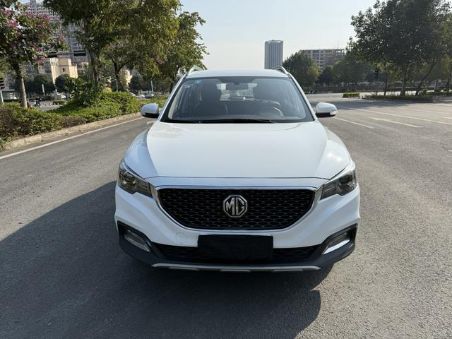 MG ZS 2018 car image #3