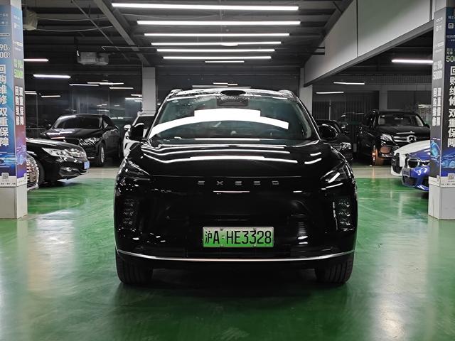 Exceed 2025 car image #3