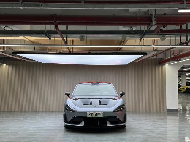 小米汽车 2025 汽车图片 #3