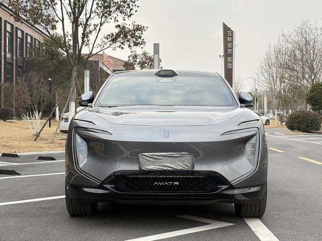 Avatr 2024 car image #3