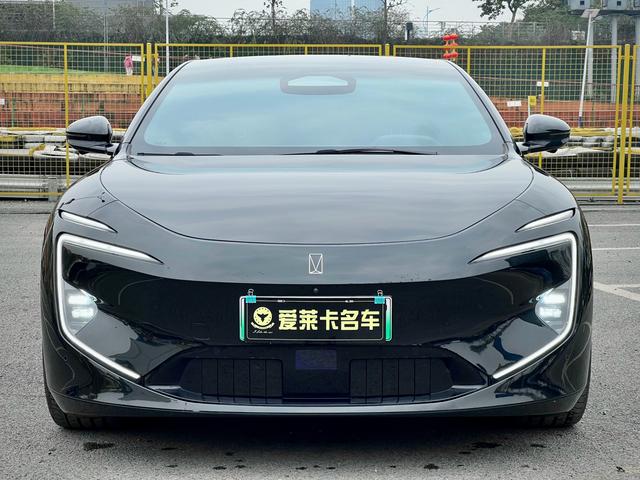 Avatr 2024 car image #3