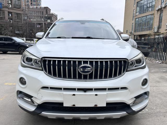 SWM斯威汽车 SWM斯威X7 2017 汽车图片 #3