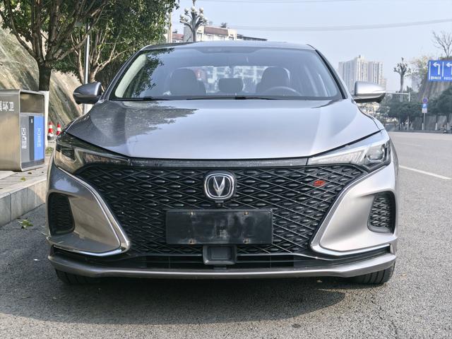 Changan Eado 2020 #3 Changan Eado 2020 imagen de coche #3