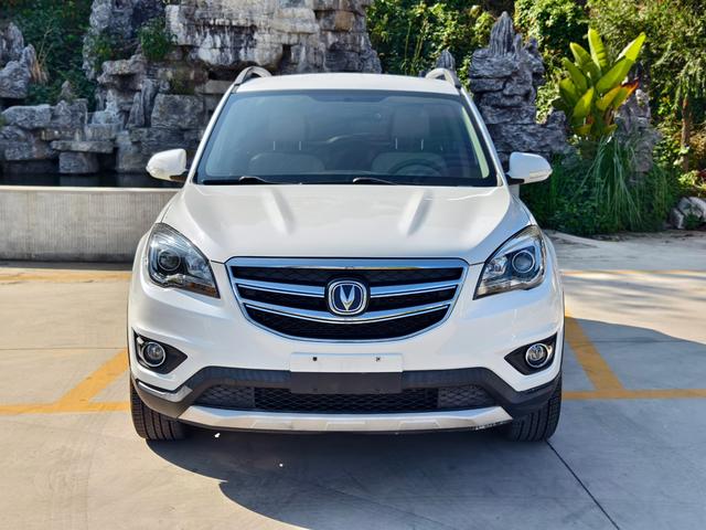 Changan CS35 2017 car image #3