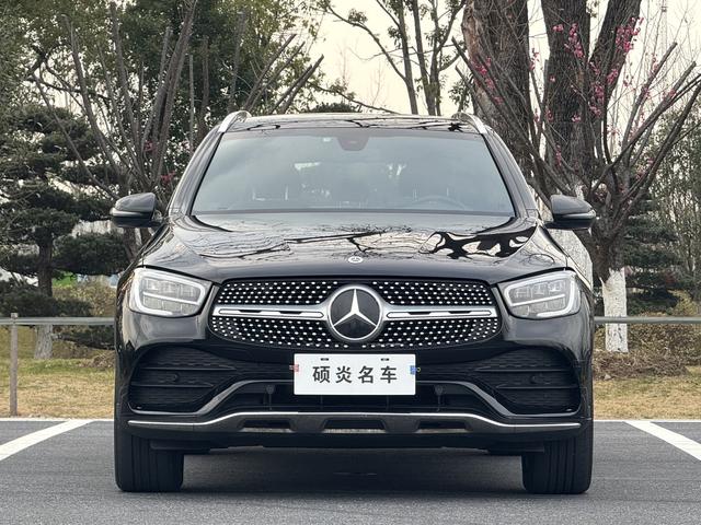 Mercedes-Benz GLC Class 2022 car image #3