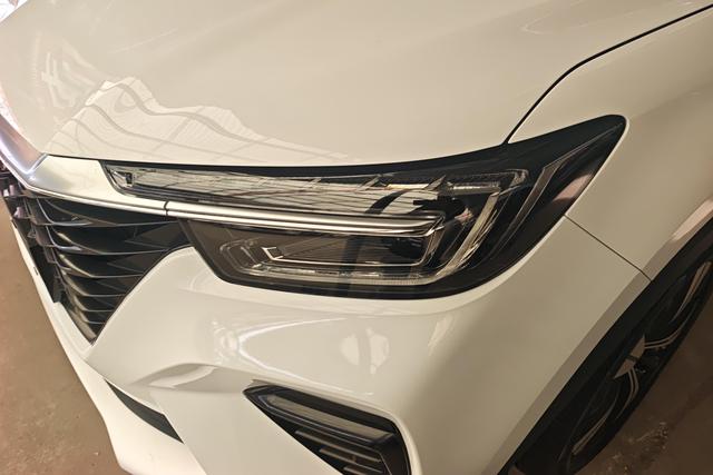 Roewe RX5 2021 изображение автомобиля #3