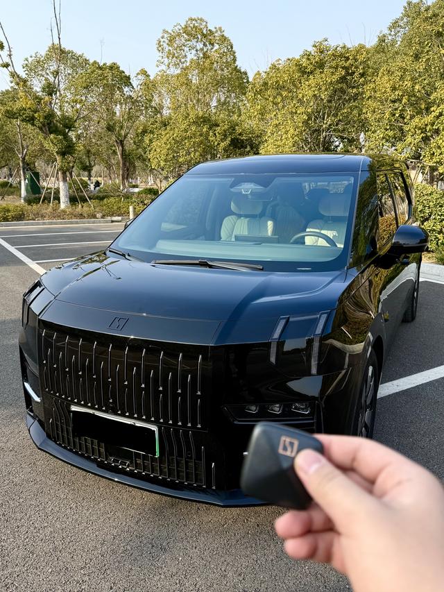 Zeekr 2023 car image #3