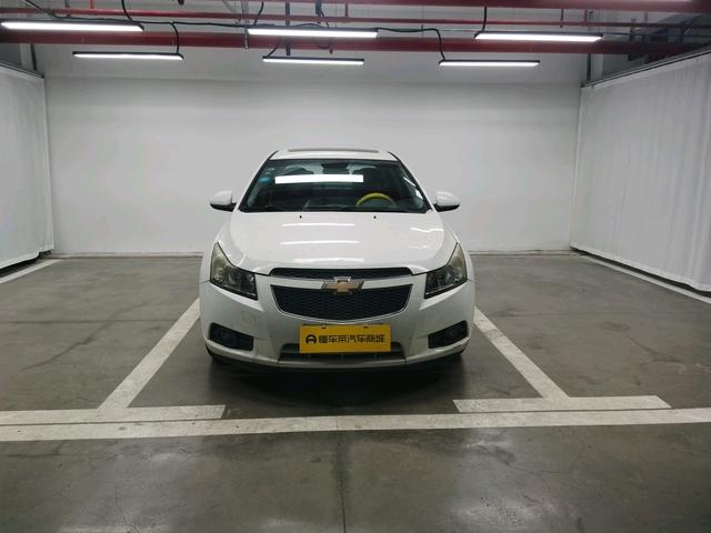 Chevrolet Cruze 2013 immagine di auto #3