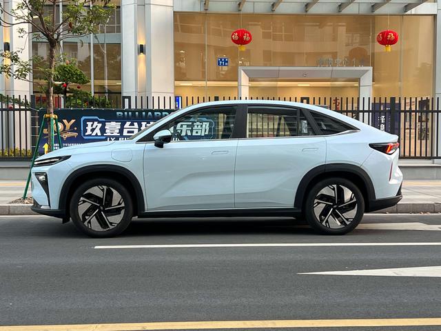 睿蓝汽车 睿蓝7 2025 汽车图片 #3