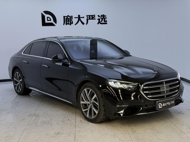 Mercedes-Benz E Class 2024 car image #3