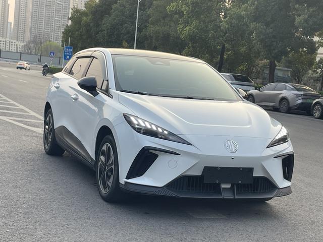 MG 4 EV 2023 #3 MG 4 EV 2023 car image #3