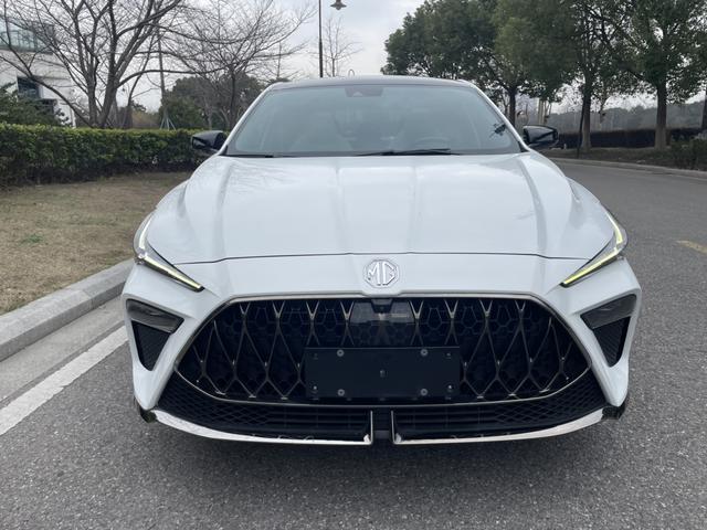 MG 5 Scorpio 2022 car image #3