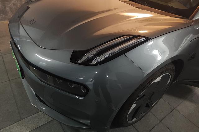 Zeekr 001 2024 immagine di auto #3