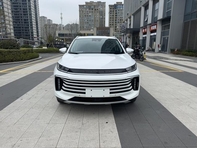 Exceed Lingyun 2022 immagine di auto #3