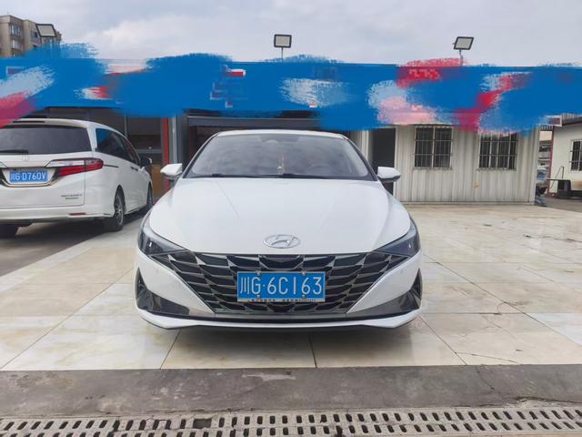Hyundai Elantra 2022 car image #3
