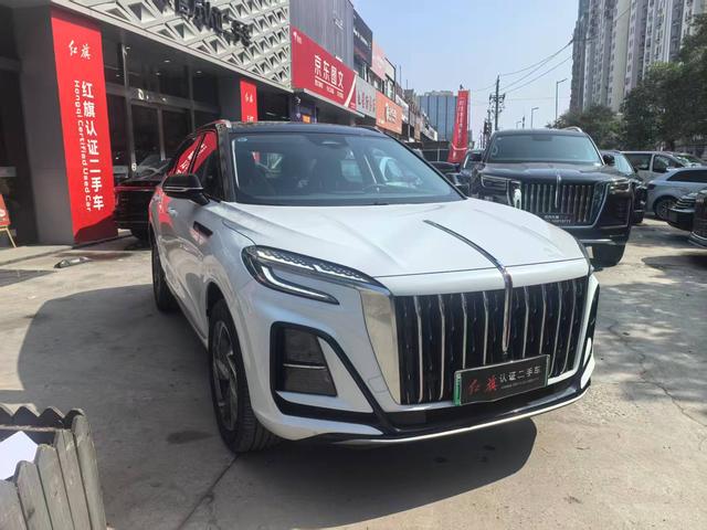 HongQi HS3 PHEV 2025 car image #3
