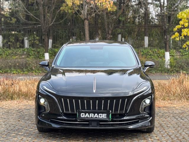 HongQi E-QM5 2023 صورة سيارة #3