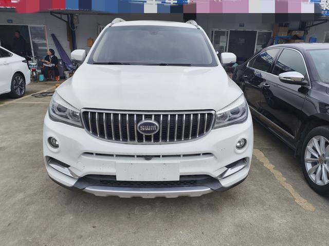 SWM X7 2022 image de voiture #3