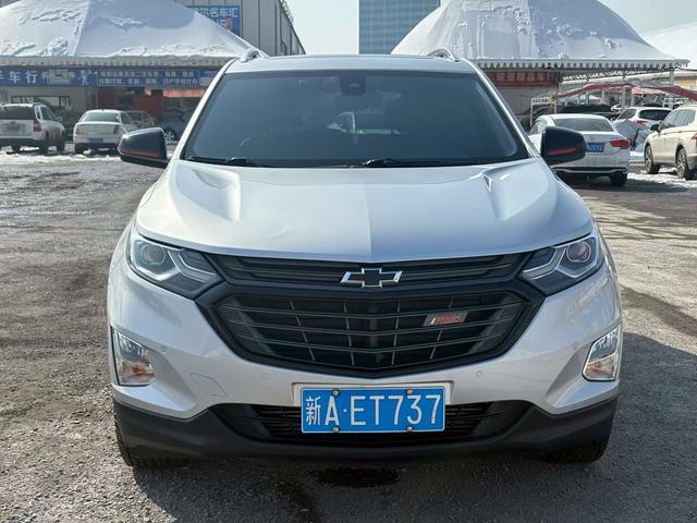 Chevrolet Equinox 2018 immagine di auto #3