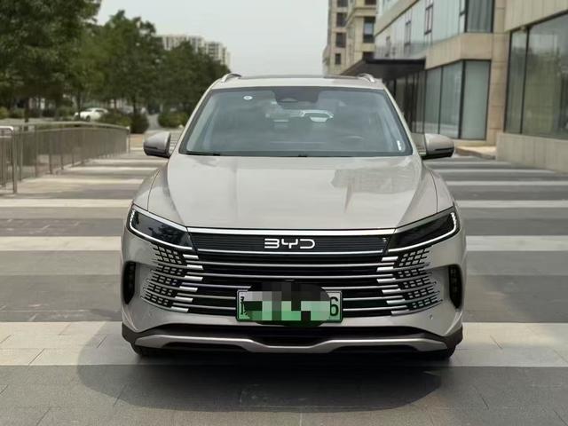 BYD Sea Lion 05 DM-i 2025 car image #3