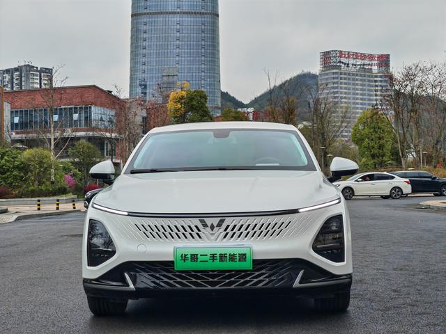 Wuling Starlight 2024 car image #3