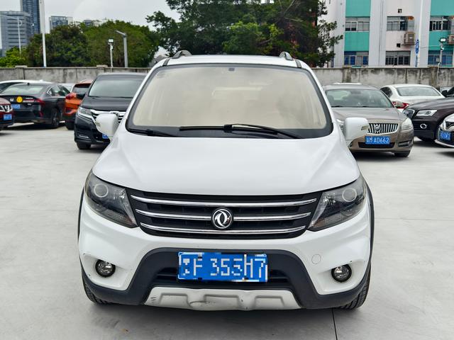 Forthing JOYEAR X5 2015 car image #3