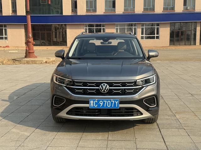 Volkswagen Tayron 2022 car image #3