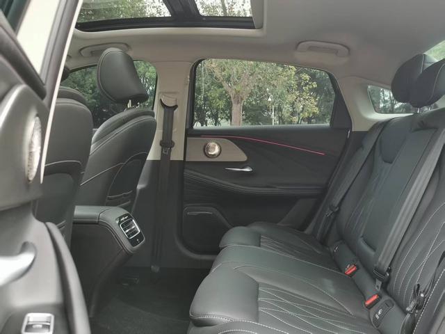 Chery 2023 car image #3