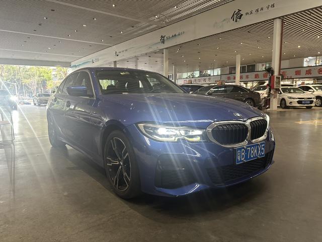 BMW 3 Series 2020 car image #3