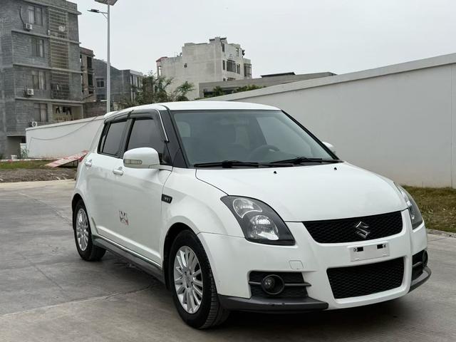 铃木 雨燕 2013 汽车图片 #3