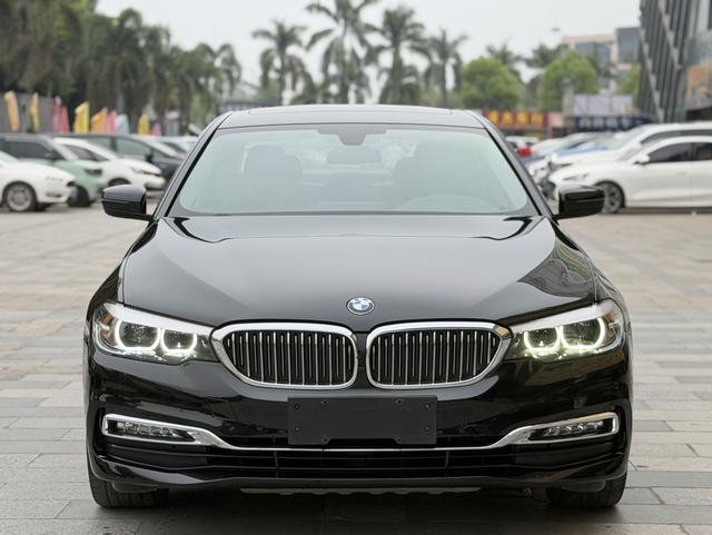 BMW 5 Series 2018 car image #3