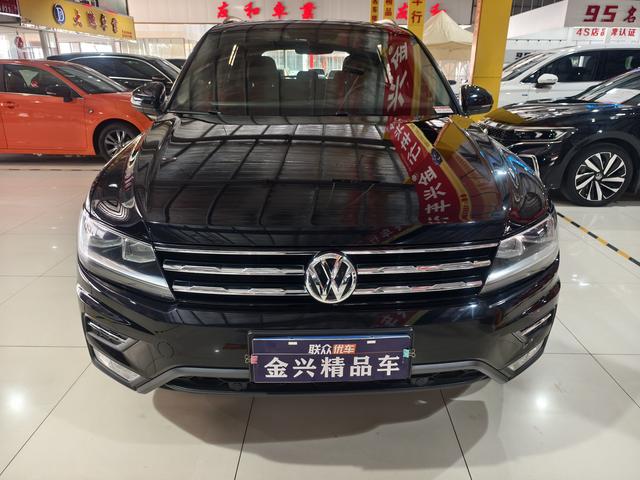 Volkswagen Tiguan L 2020 car image #3