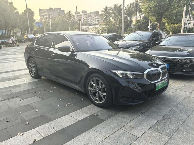 BMW i3 2023 imagem de carro #3