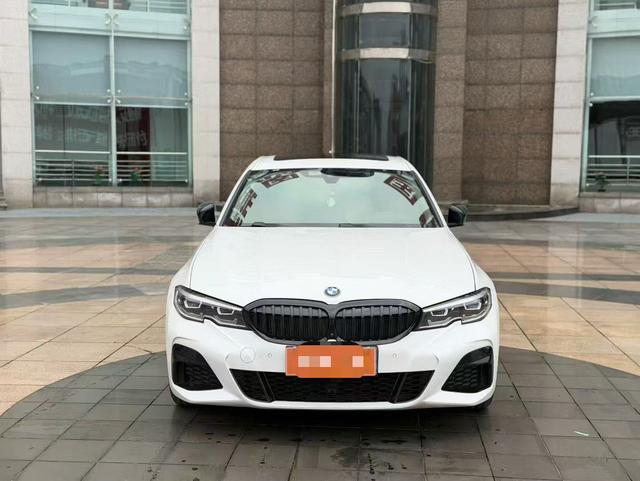BMW 3 Series 2021 car image #3