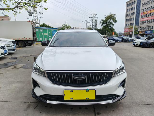 GEELY Emgrand 2022 car image #3
