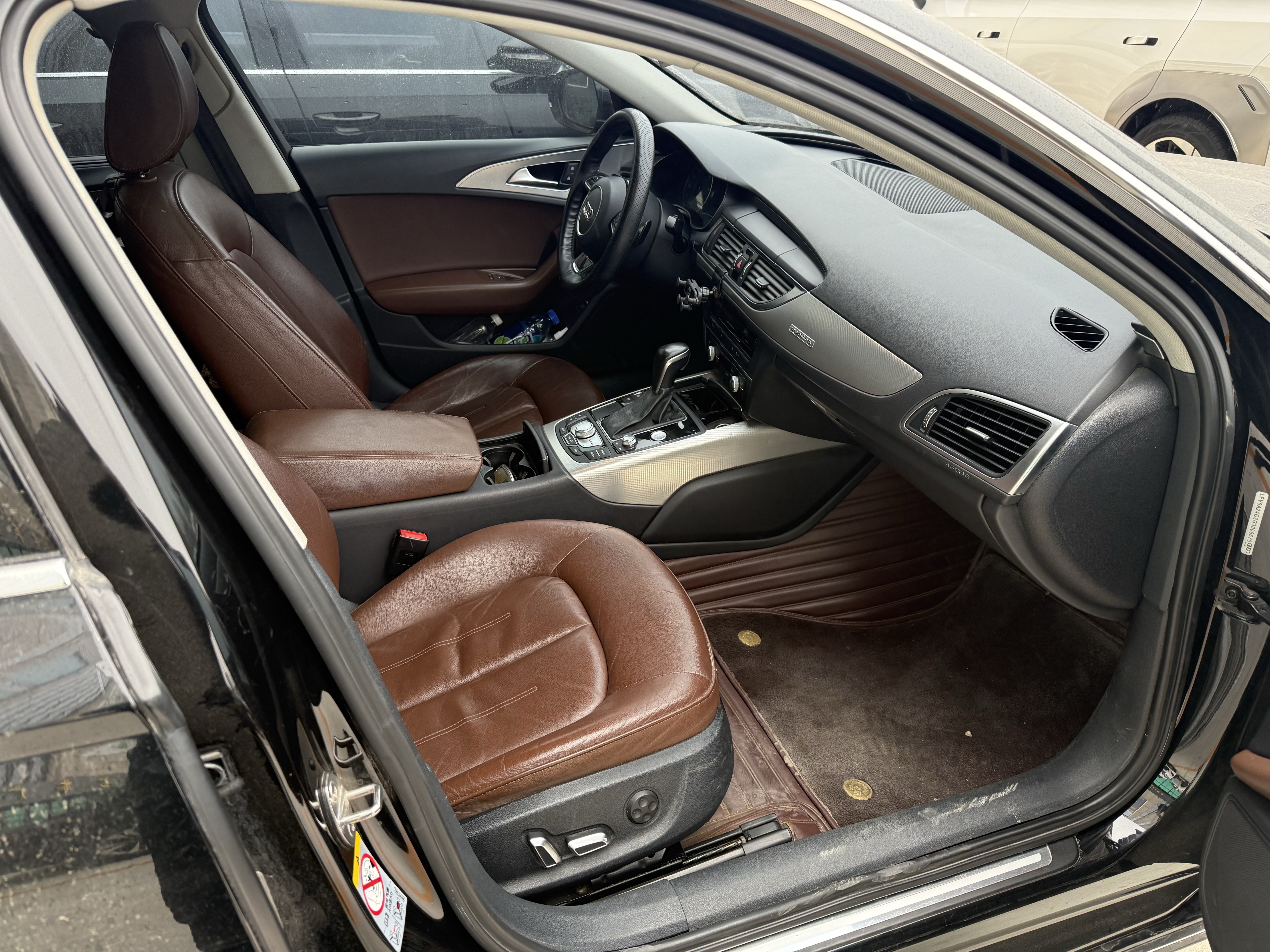 Audi A6L 2016 car image #3