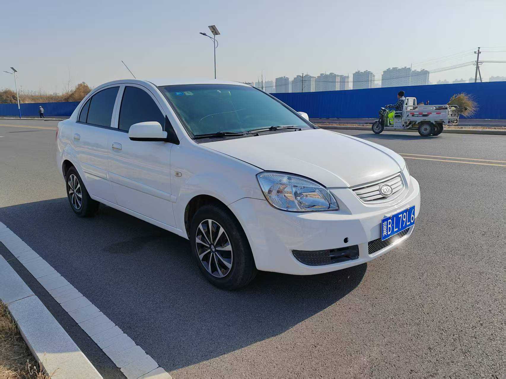 起亚 锐欧 2014 汽车图片 #3