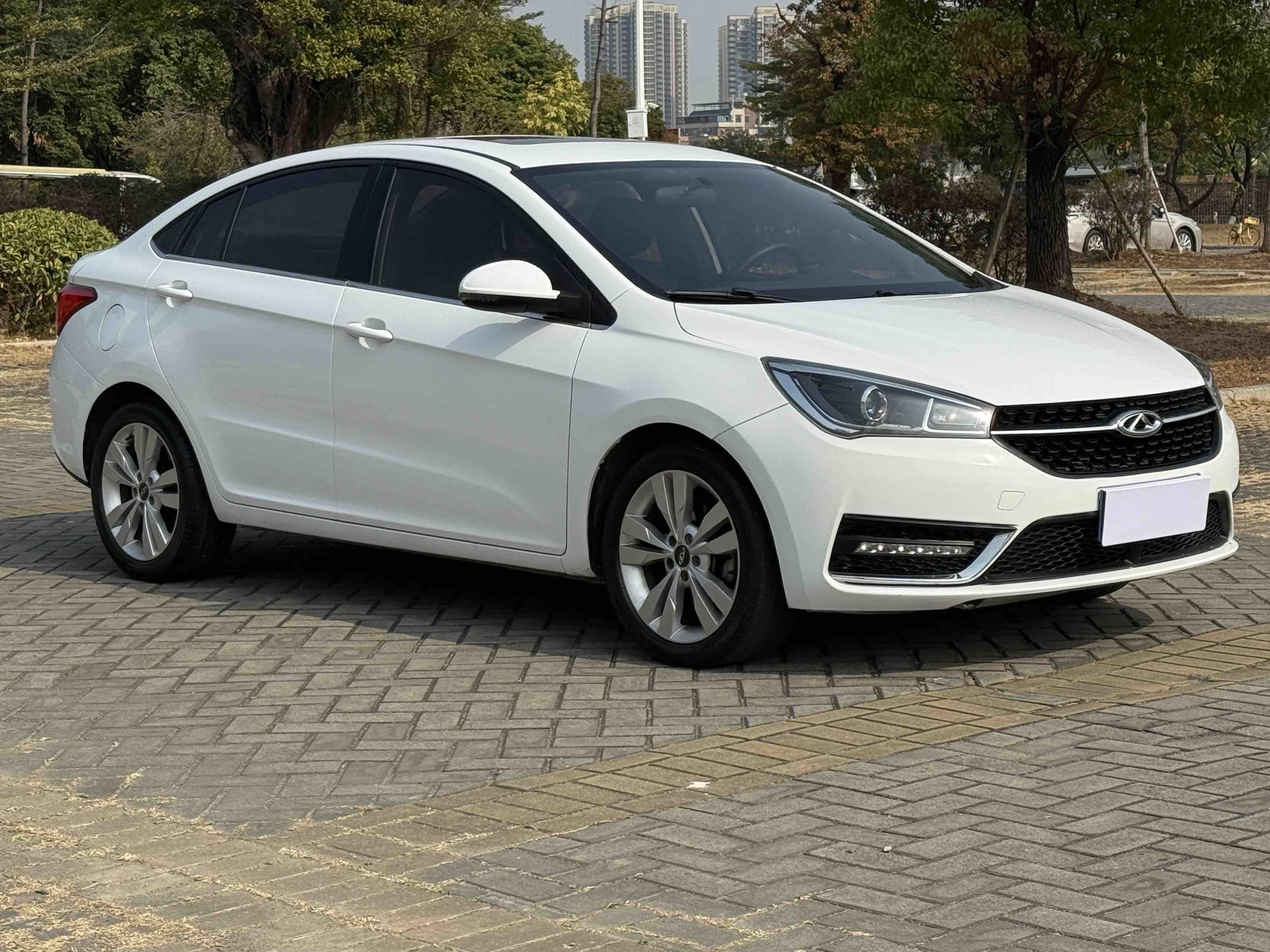 Chery Arrizo 5 2016 car image #3