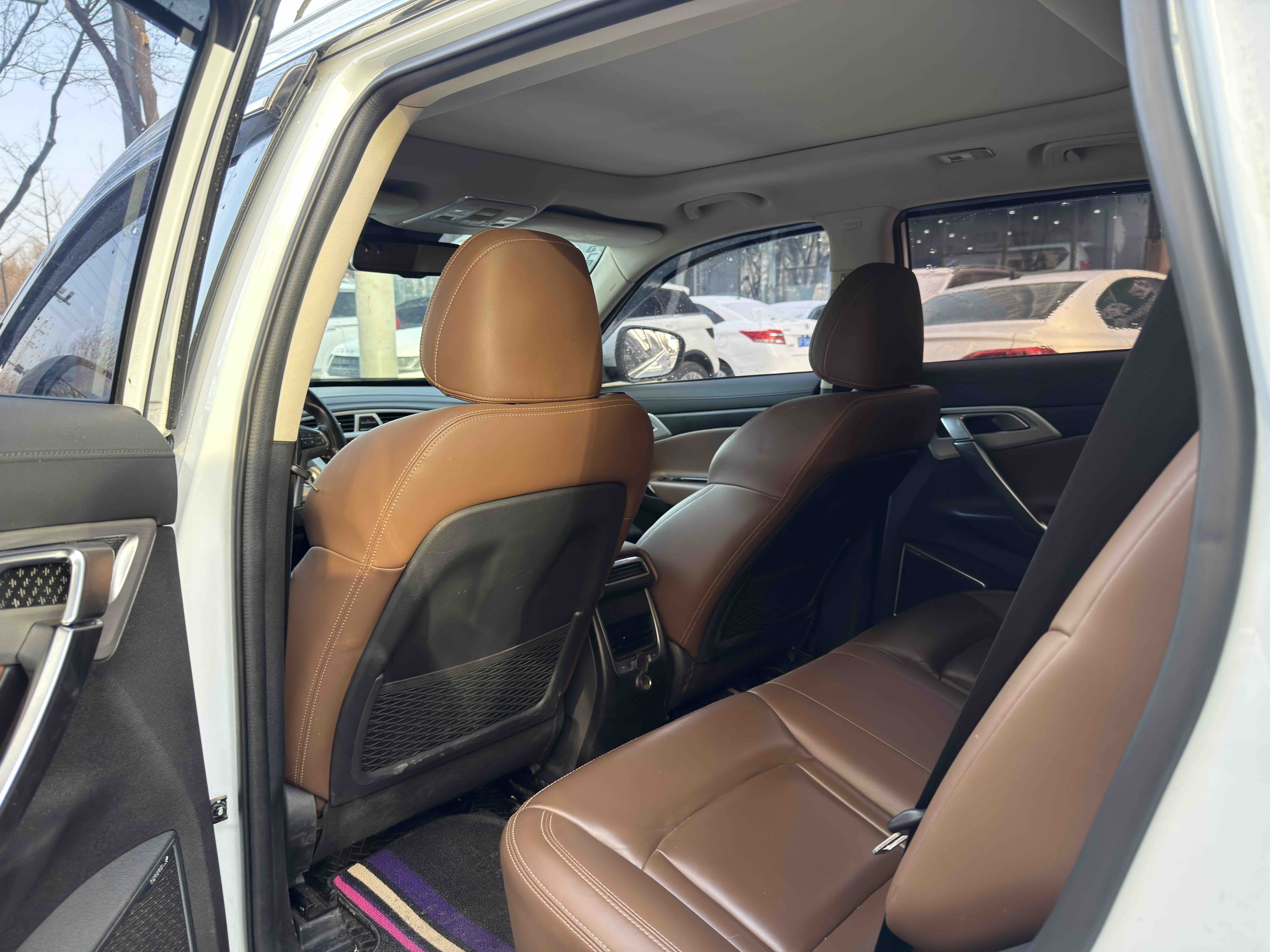 GEELY Boyue 2017 car image #3