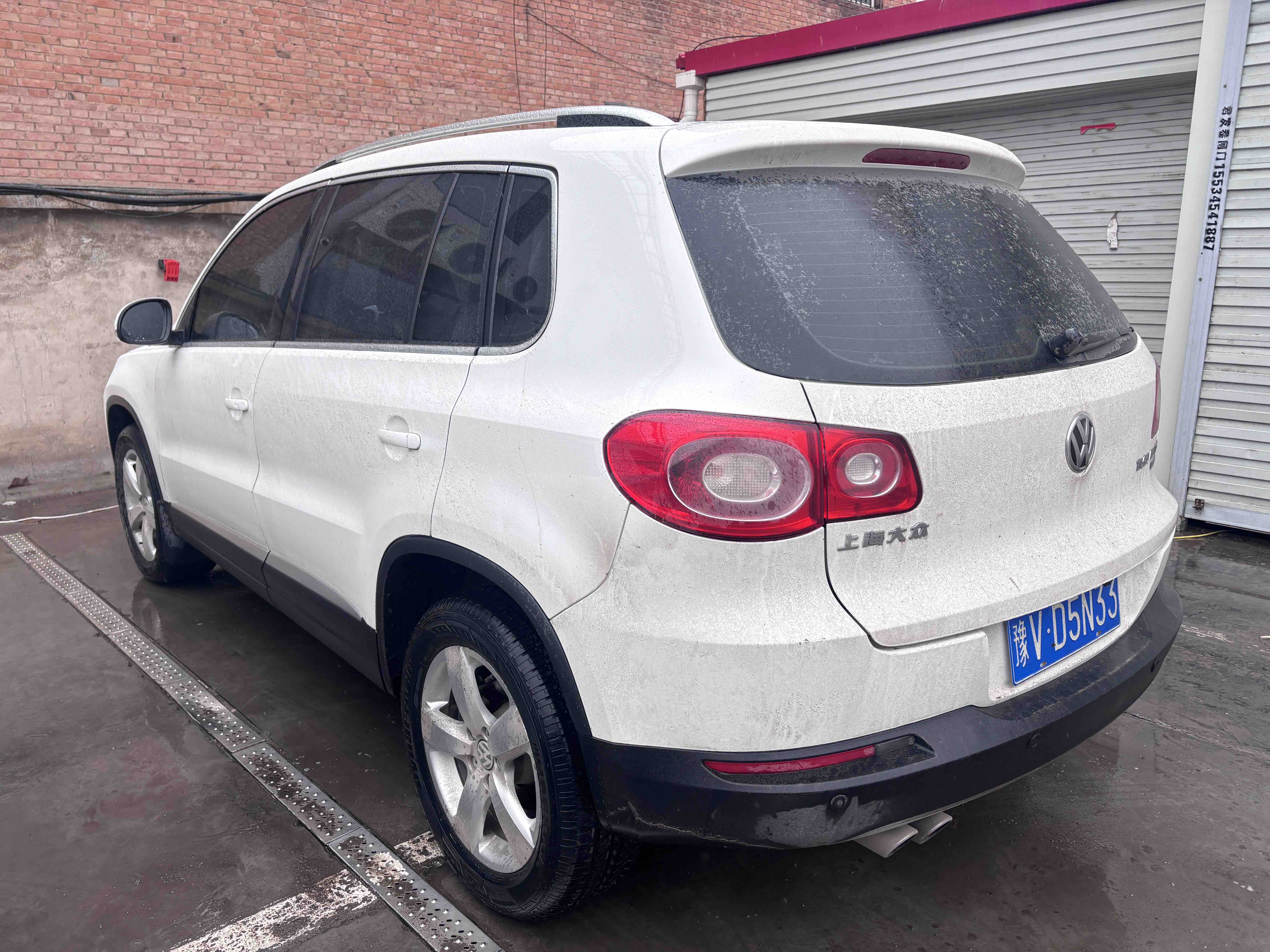 Volkswagen Tiguan 2013 car image #3