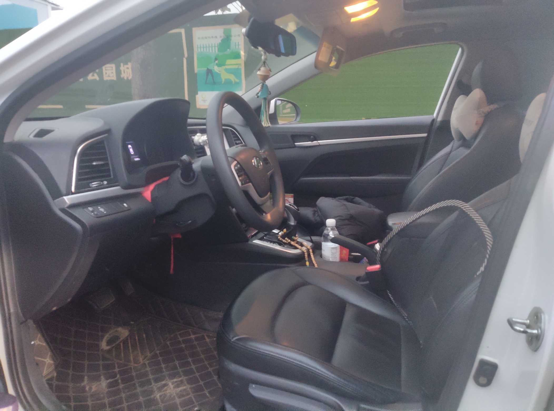 Hyundai Elantra AD 2016 صورة سيارة #3