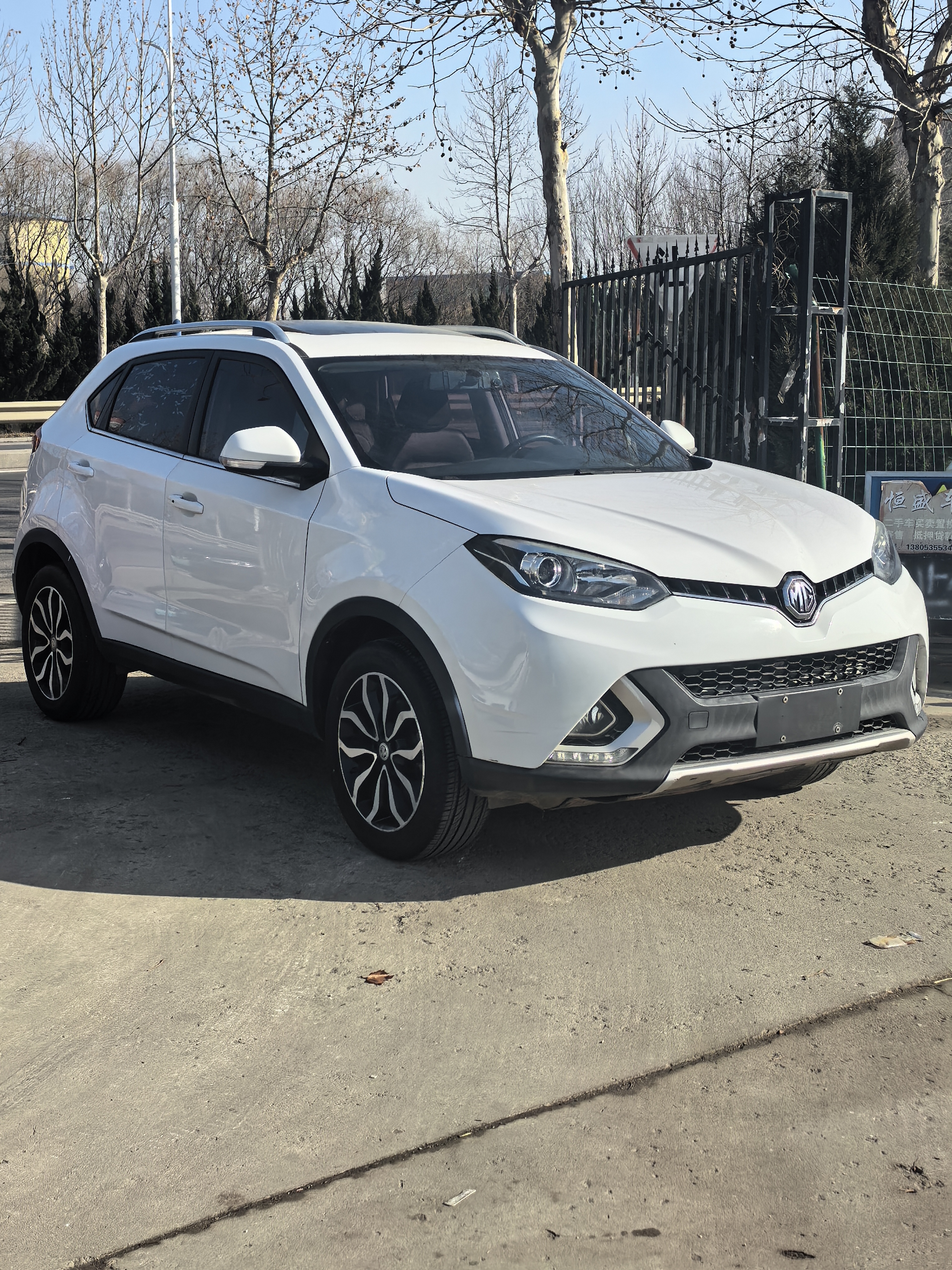 MG GS 2016 car image #3