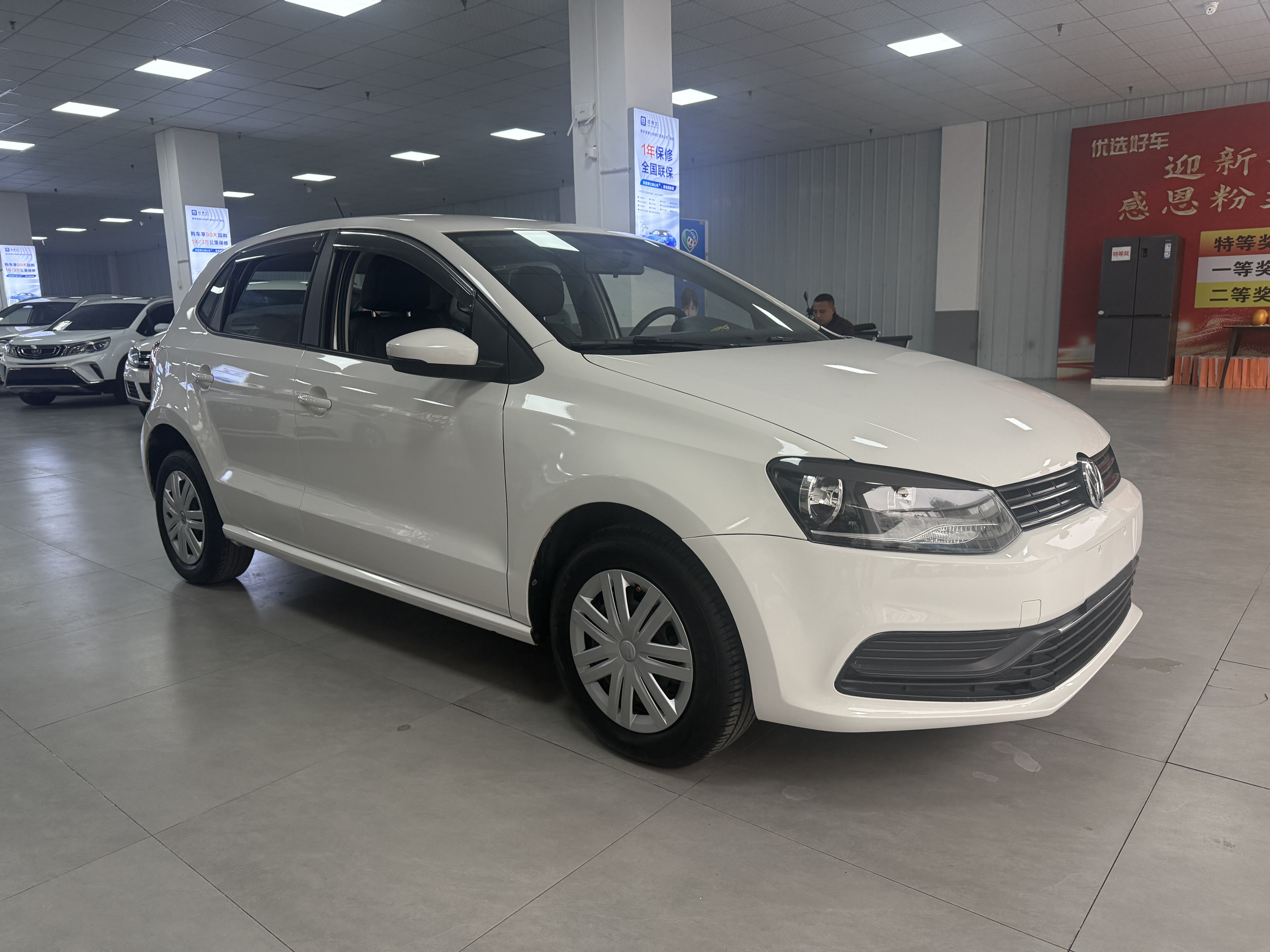 Polo 2018 car image #3
